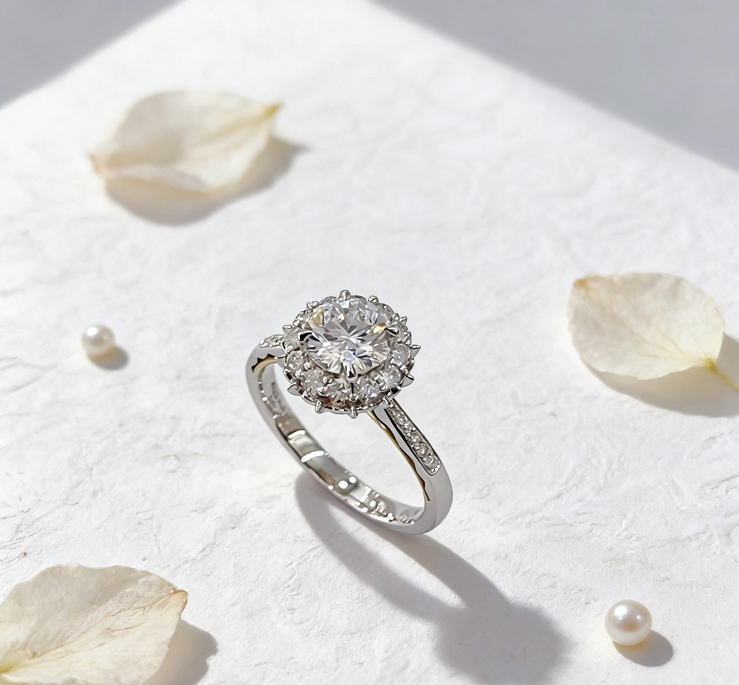 18K White Gold Lab Grown White Diamond Pave Setting Ring