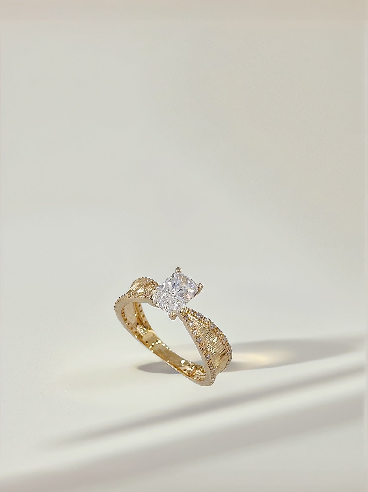 18K Gold White Lab Diamond Radiant Cut Brushed Vintage Ring