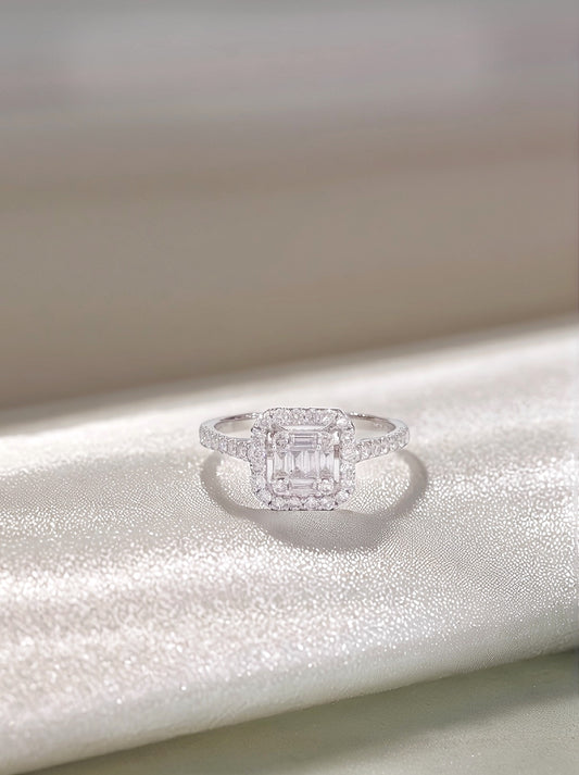 18K White Gold Lab Diamond Emerald Hollow Halo Ring