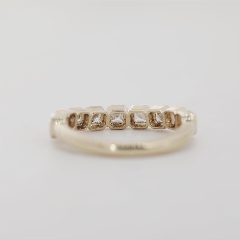 2.5mm Bezel-Set Asscher Cut Diamond Eternity Band