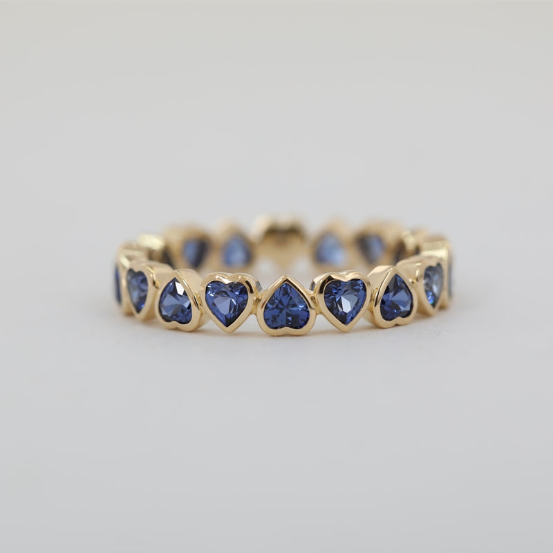 18K Yellow Gold 3*3mm Lab-Grown Cornflower Sapphire Heart Eternity Band