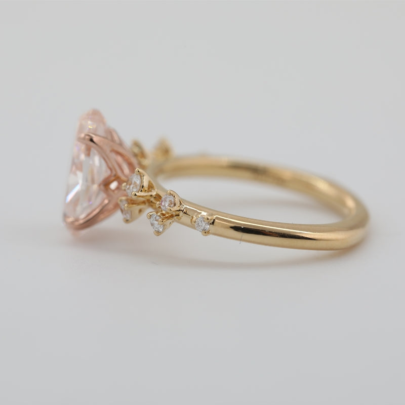 14K Yellow Gold 2.08ct Fancy Pink Oval Lab Diamond Side Stones Ring