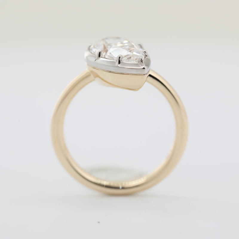 14K Yellow Gold + PT950 2.53ct Pear-Shaped Lab Diamond Solitaire Bezel Setting Ring