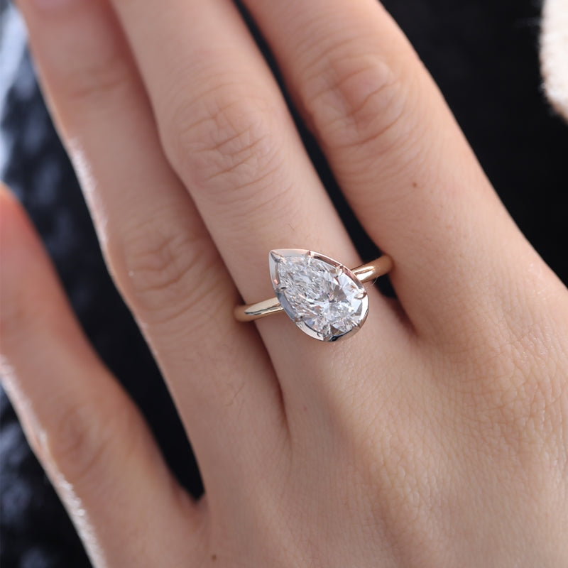 14K Yellow Gold + PT950 2.53ct Pear-Shaped Lab Diamond Solitaire Bezel Setting Ring