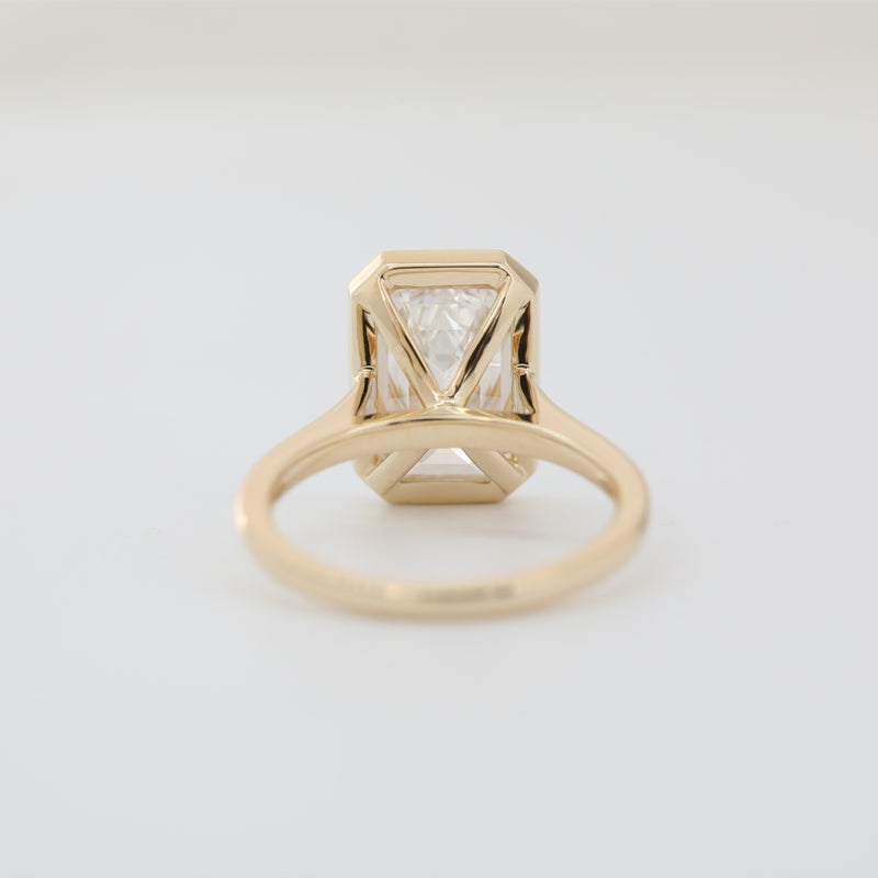 14K Yellow Gold 5.09ct Emerald-Cut Lab Diamond Bezel Setting Solitaire Ring