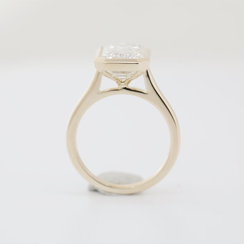 14K Yellow Gold 5.09ct Emerald-Cut Lab Diamond Bezel Setting Solitaire Ring