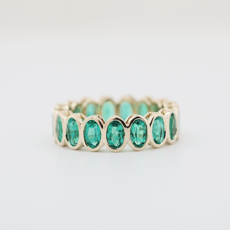 14K Yellow Gold 3*5mm Oval Colombian Lab-Grown Emerald Bezel Setting Eternity Band