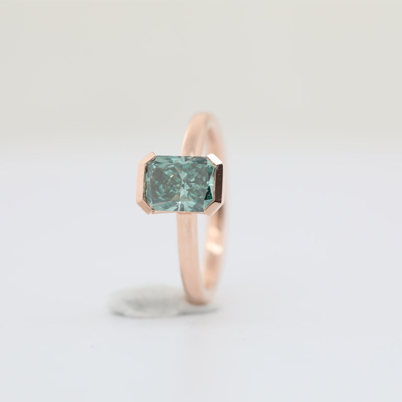 10K Rose Gold 1.53ct Radiant-Cut Green Lab Diamond Half Bezel Setting Solitaire Ring