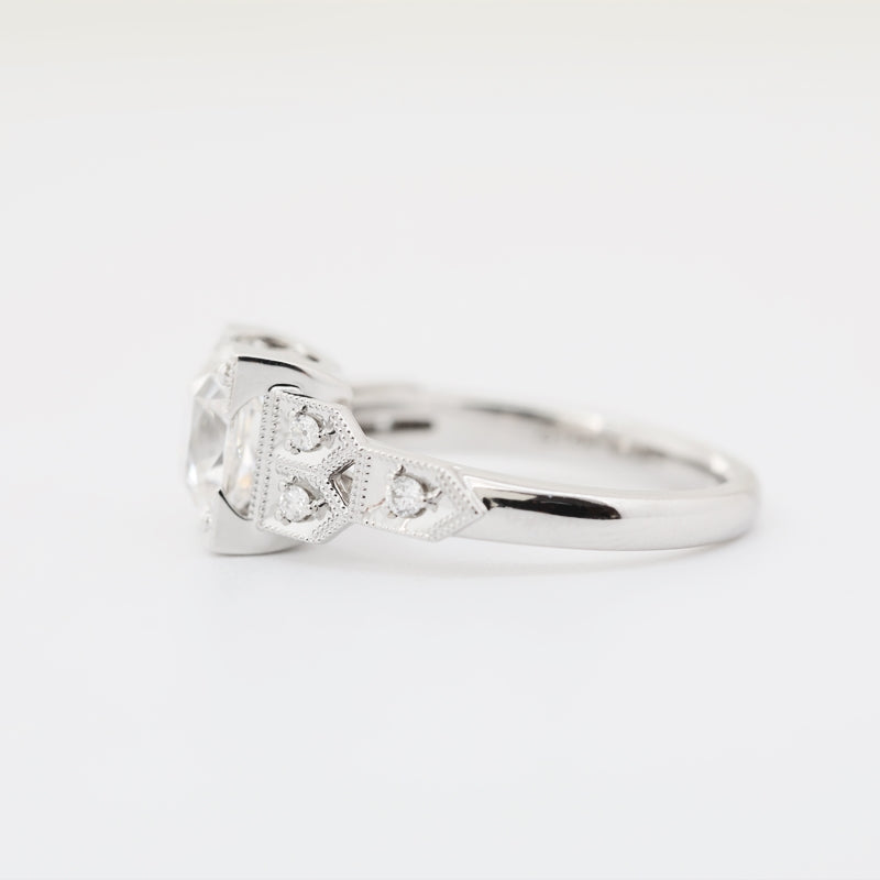 14K White Gold 1.8ct Cushion Old Mine Cut Diamond Vintage Side Stones Ring