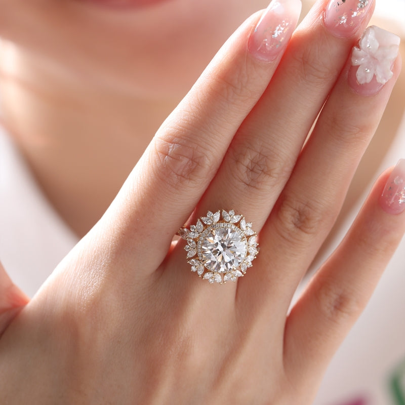 4.01ct Lab Grown Diamond  18K Yellow Gold Flower Ring